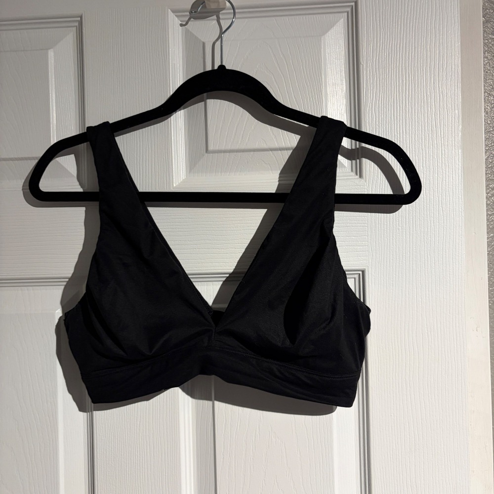 Victorias Secret Black Wireless V-Neck Bralette Gold Logo XL